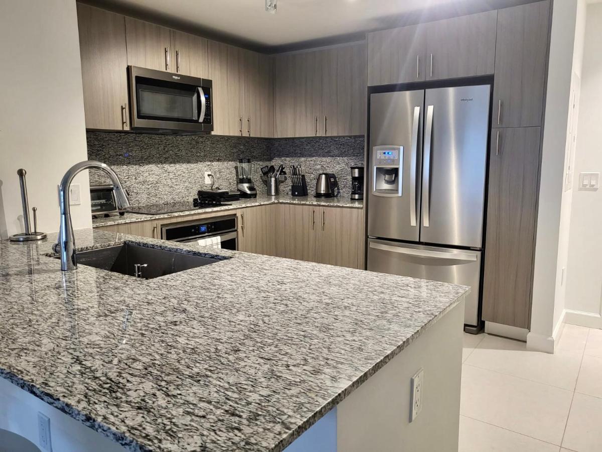 Downtown Doral, Florida. New Condo Style Resort. Екстериор снимка